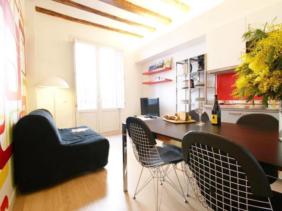 Bcn Town Apartments Born Barcellona Esterno foto